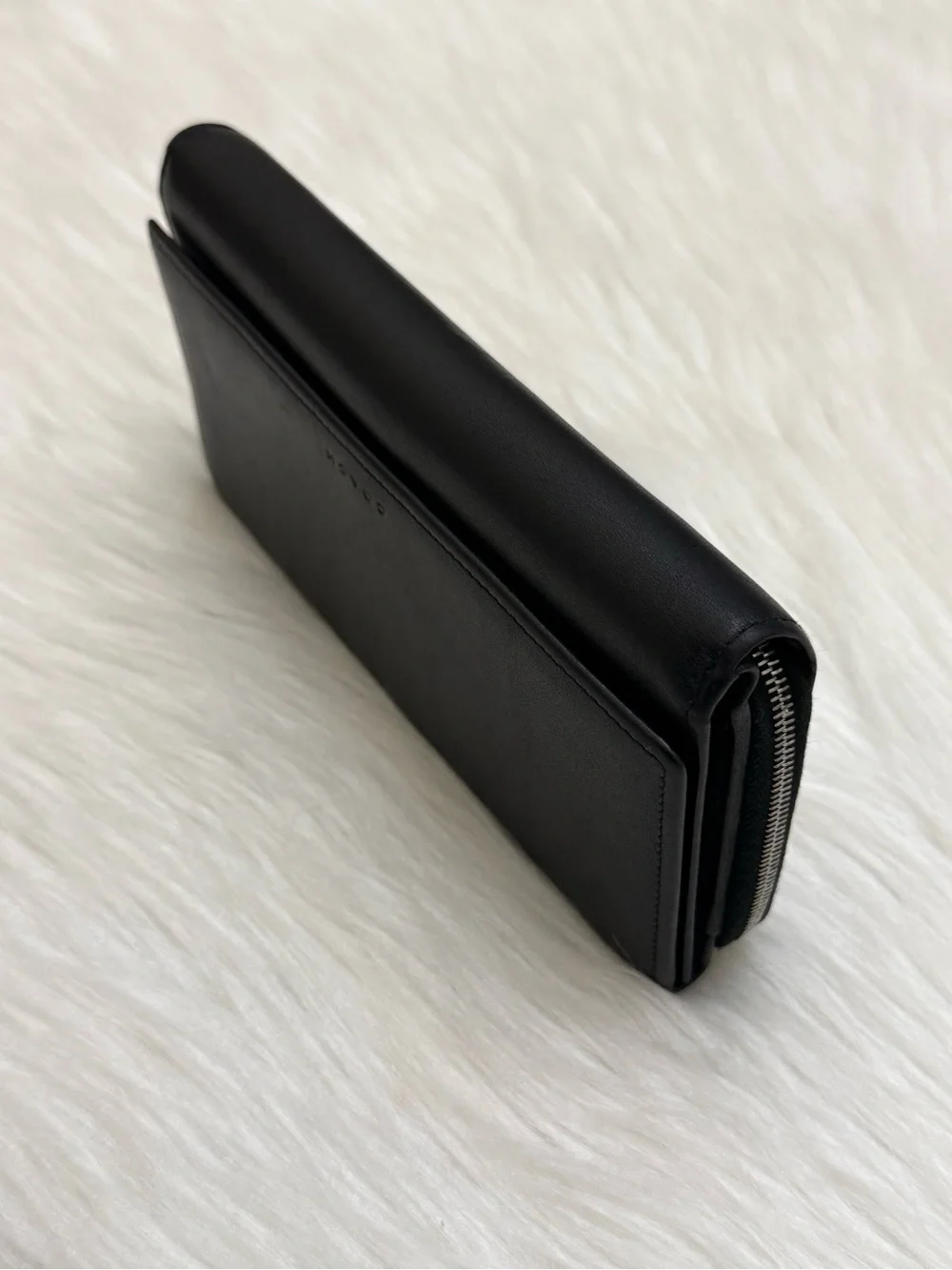 COACH - BLACK ALL SMOOTH LEATHER VINTAGE TRIFOLD TRAVEL WALLET